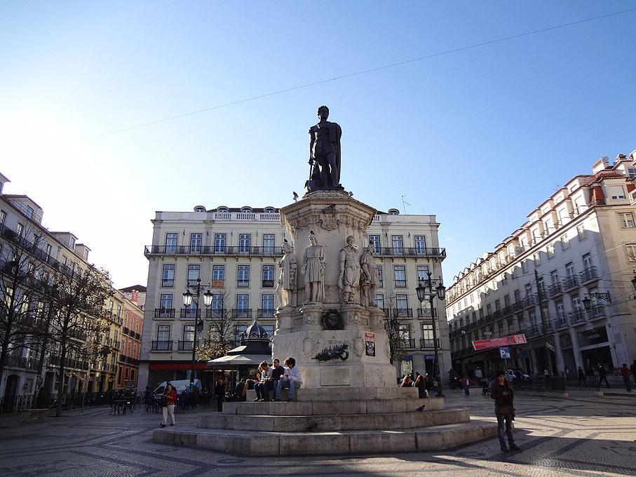 Myplace - Lisbon - Camoes Apartment Bagian luar foto