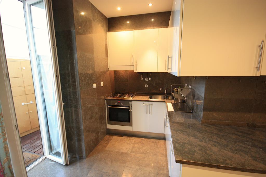 Myplace - Lisbon - Camoes Apartment Bagian luar foto
