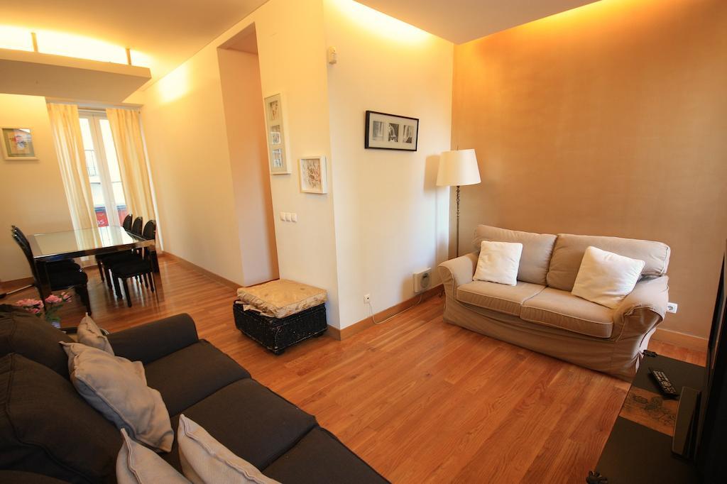 Myplace - Lisbon - Camoes Apartment Bagian luar foto
